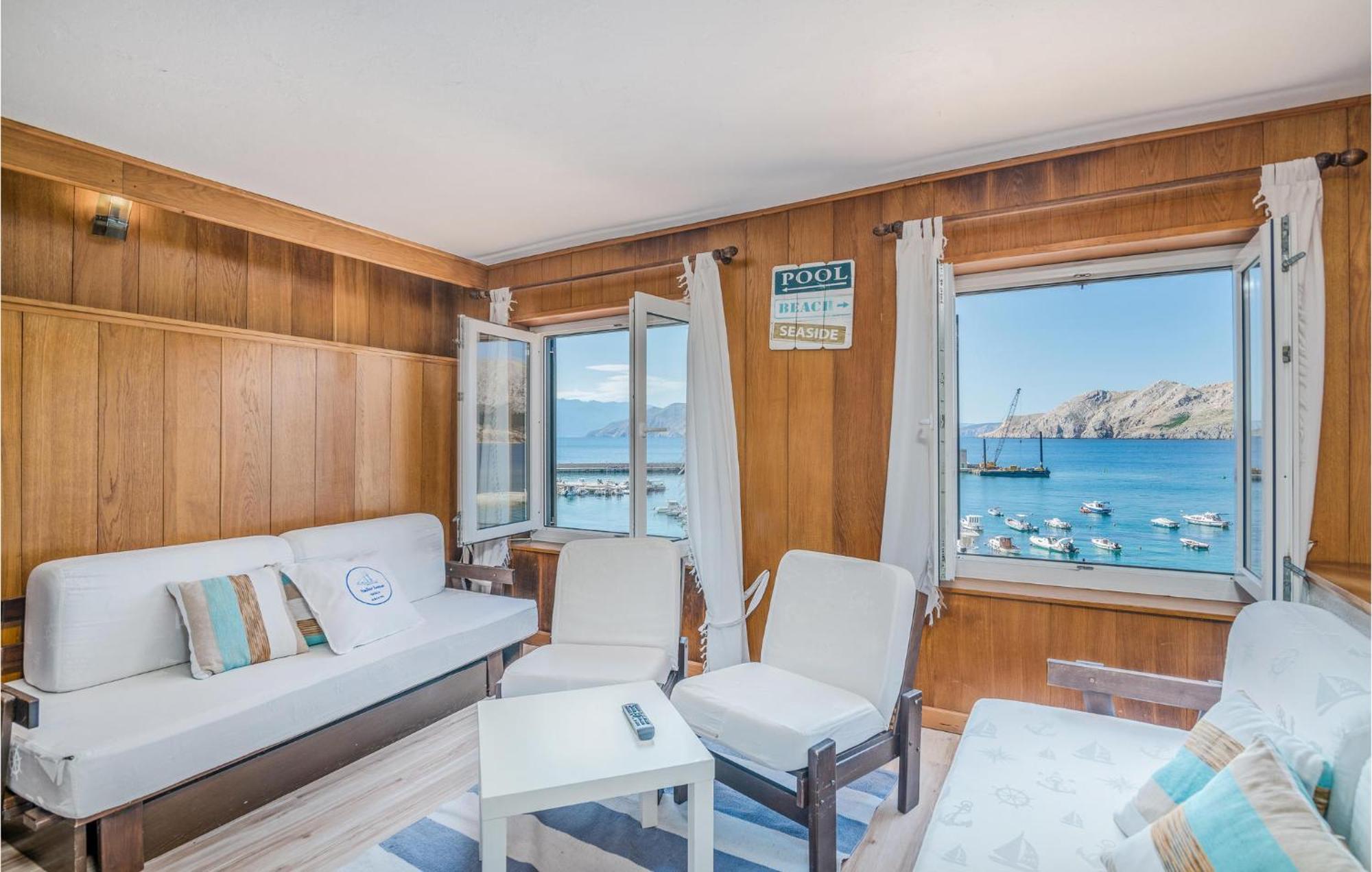 2 Bedroom Gorgeous Home In Baska Kültér fotó